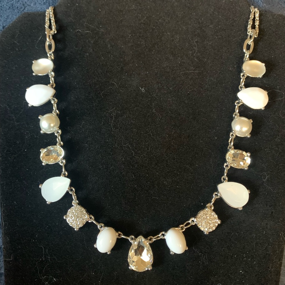 Ladies sparkle necklace